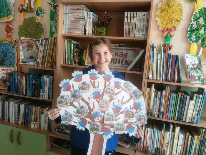 Климова Алена и дерево дружбы