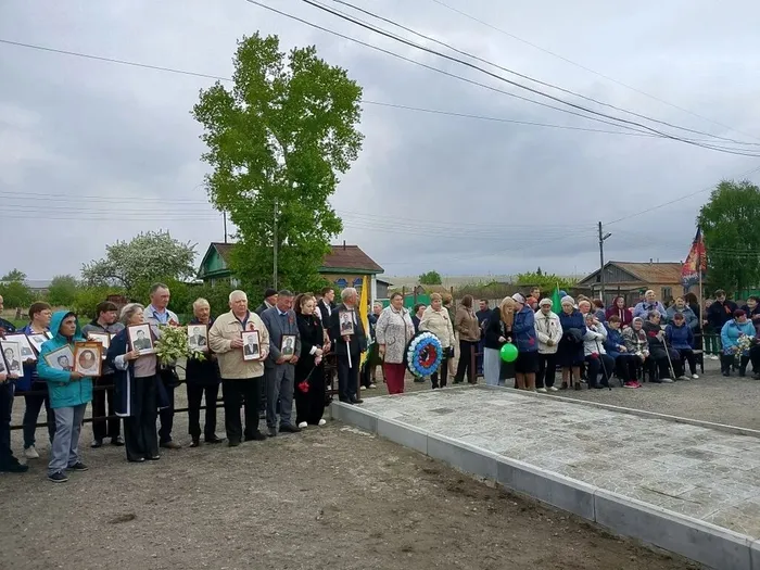 Участники митинга