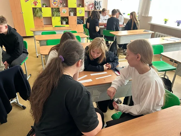 2nAMu-F032Ih8ZQ_KXa4a_hkwBzaYEiQuftcoZMeV9x_FFjAwroTR4ej_KyMMP9zw-2iwhO4NDGFgyeN0FlYvdG8