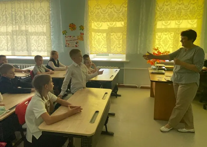 Станция Звуки и приветствия