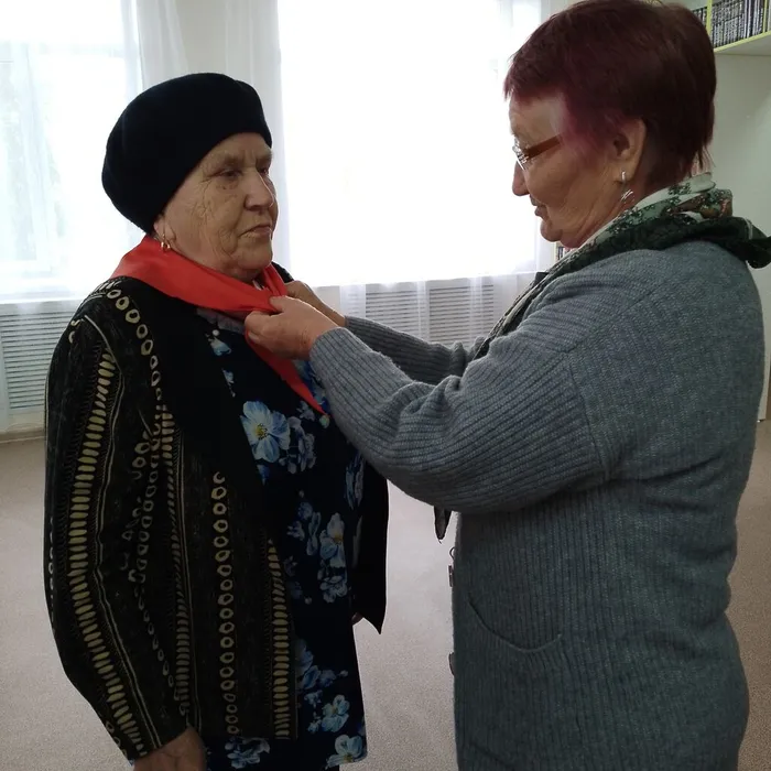 Вечер воспоминаний в Афонькинской библиотеке «Пионерское детство»