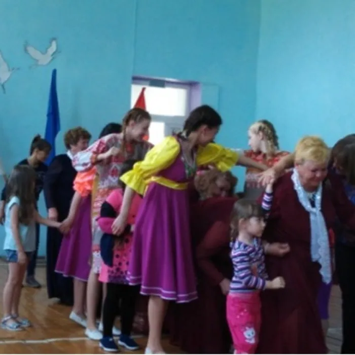 Цвети и пой, моя Россия