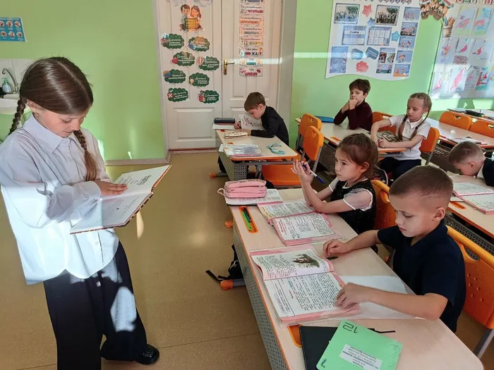Необходимо найти предисловие