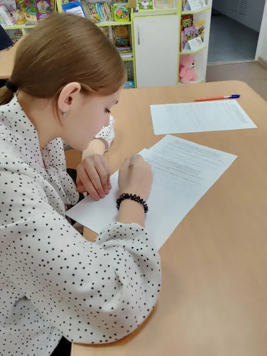 Бурундукова Вероника выполняет задание