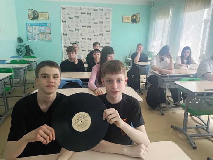 Песни военных лет