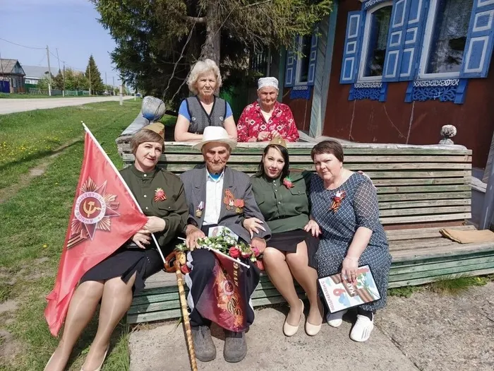 С тружеником тыла Николаем Михайловичем Горловым