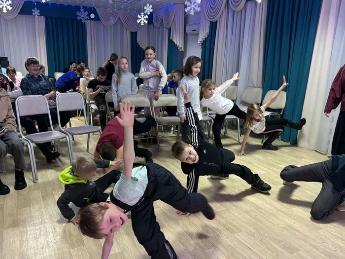 Веселые танцы